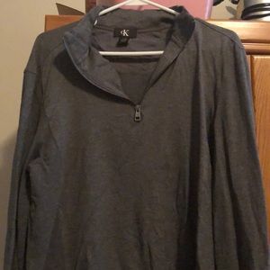 Calvin Klein lrg (fits like a Med) thin pullover
